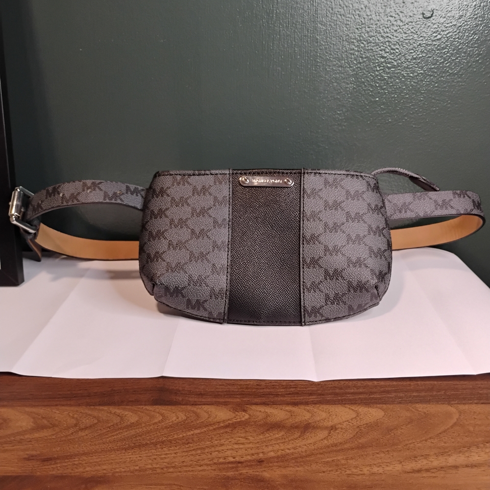 Michael Kors Belt Bag L/Xl